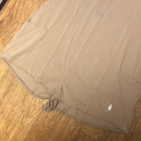 Free People Movement Tan Mocha Latte Hot Shot Tee Romper Size Large - Picture 7 of 14